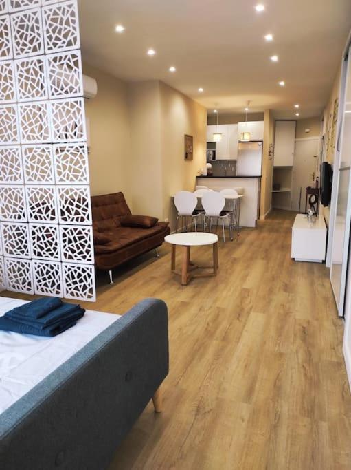 Estudio Centrico En Torremolinos Esterno foto