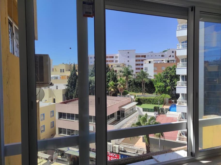 Estudio Centrico En Torremolinos Esterno foto